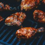 Kip op de barbecue met een kruidige BBQ-rub
